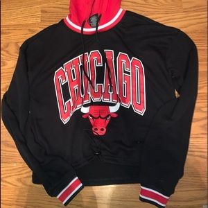cropped/sinched chicago hoodie